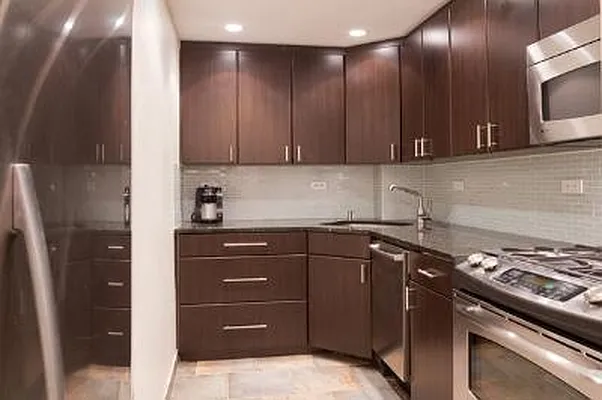 Sold by Corcoran | media 8