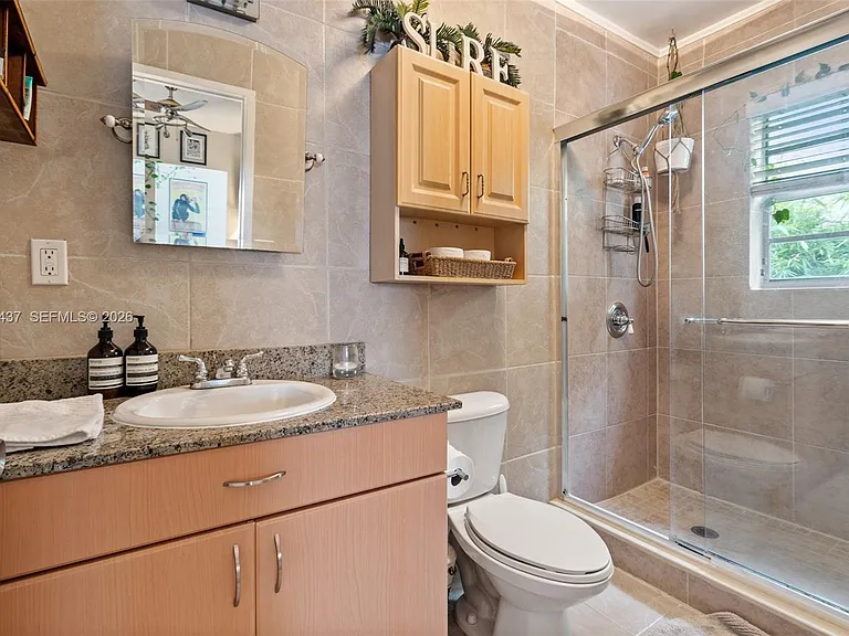 936 Pennsylvania Ave #205 — Photo 4