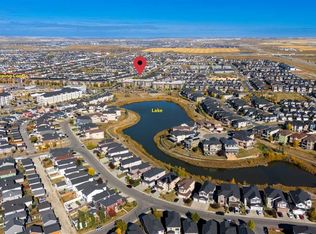 5 S Saddlestone Way NE #203, Calgary, AB T3J 0S2