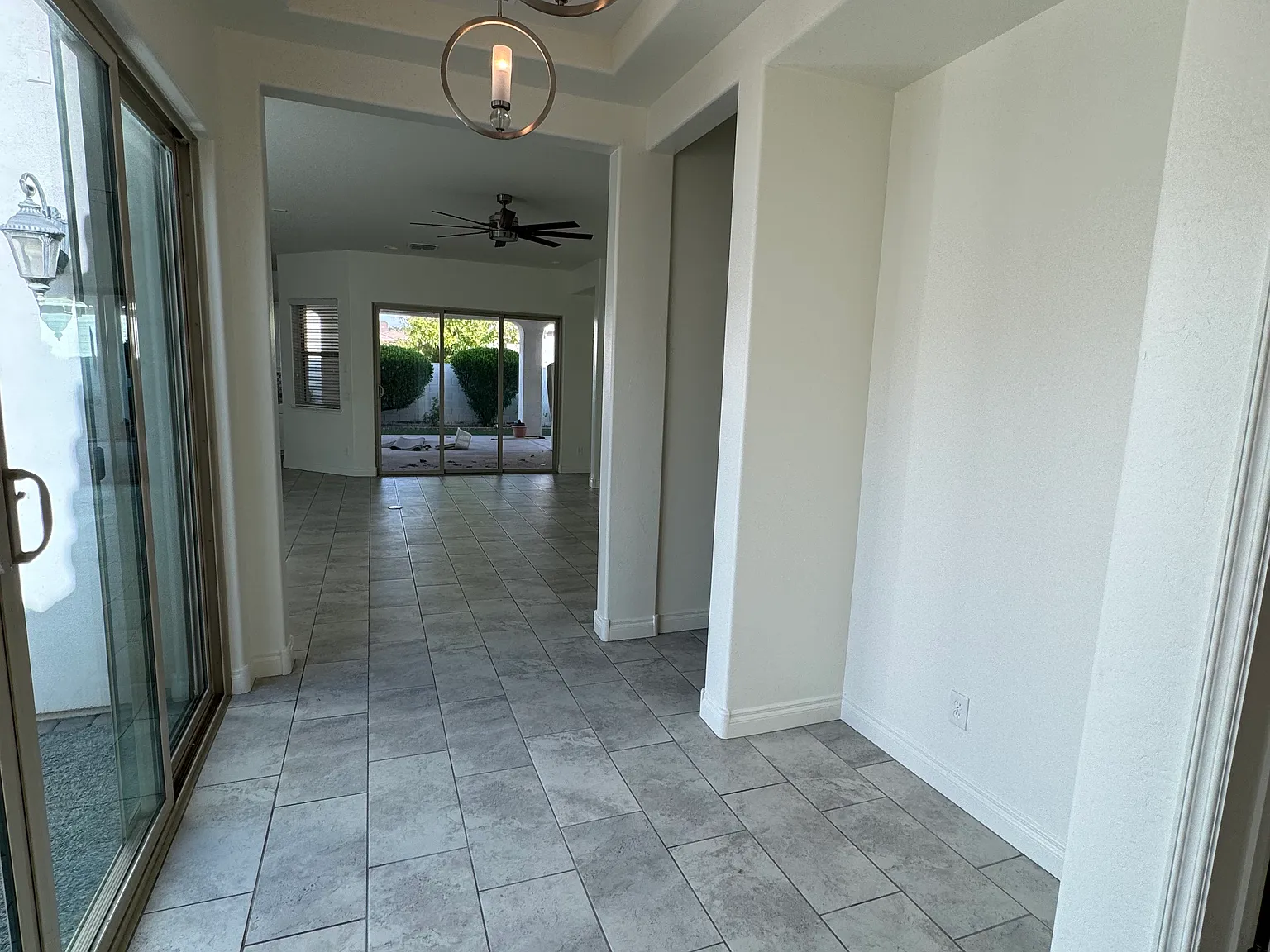 4 bed, 2550 sqft, $3,100 — Photo 3