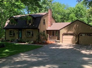 46 Christian Hill Rd, Upton, MA 01568