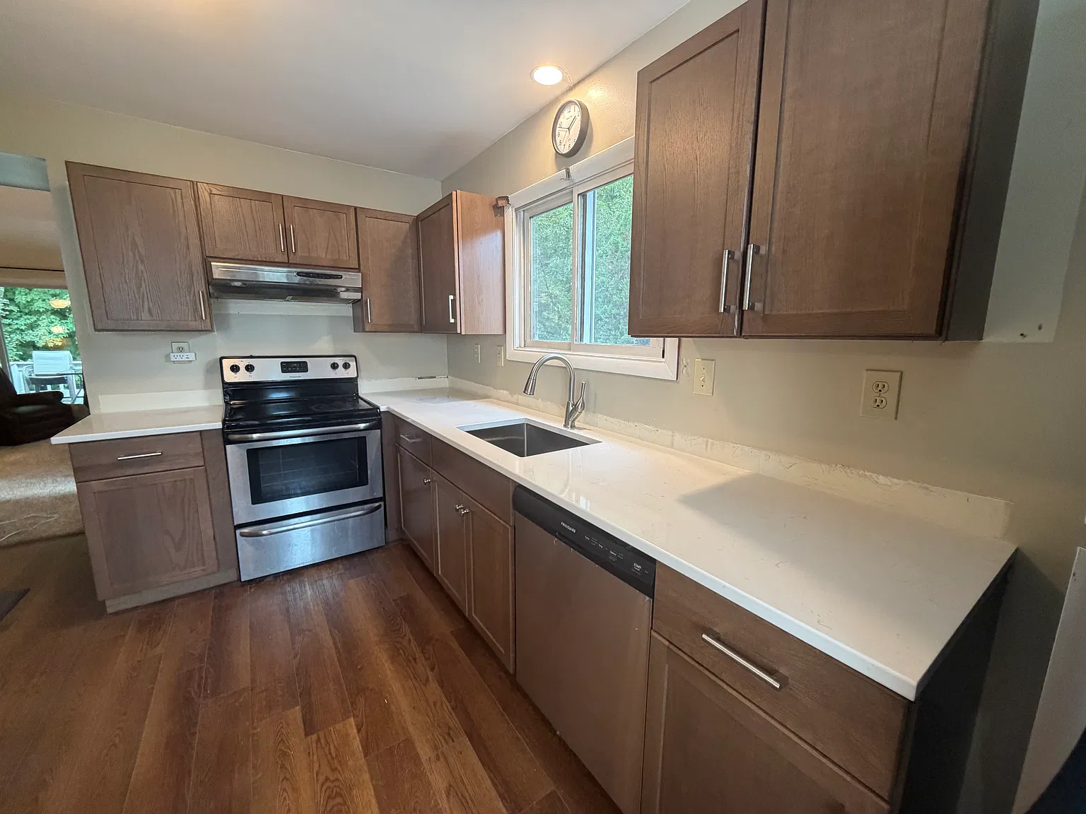 2 bed, 1455 sqft, $1,800 — Photo 3