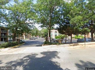517 N Armistead St APT T1, Alexandria, VA 22312