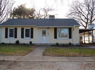 103 N Jefferson St, Flanagan, IL