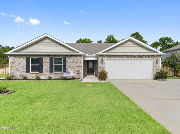 36 Whisperwood Ln, Ocean Springs, MS 39564