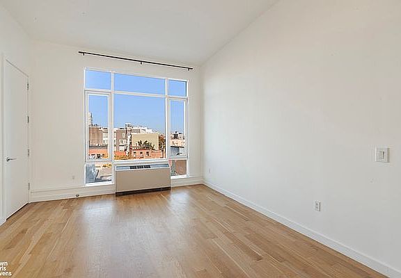 3rd image of 101 N 5th St APT 5J