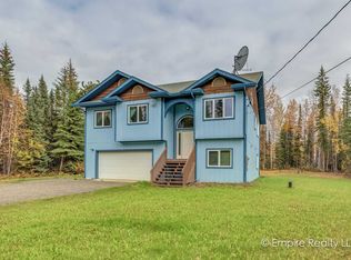 2682 Deepwoods Dr, North Pole, AK 99705