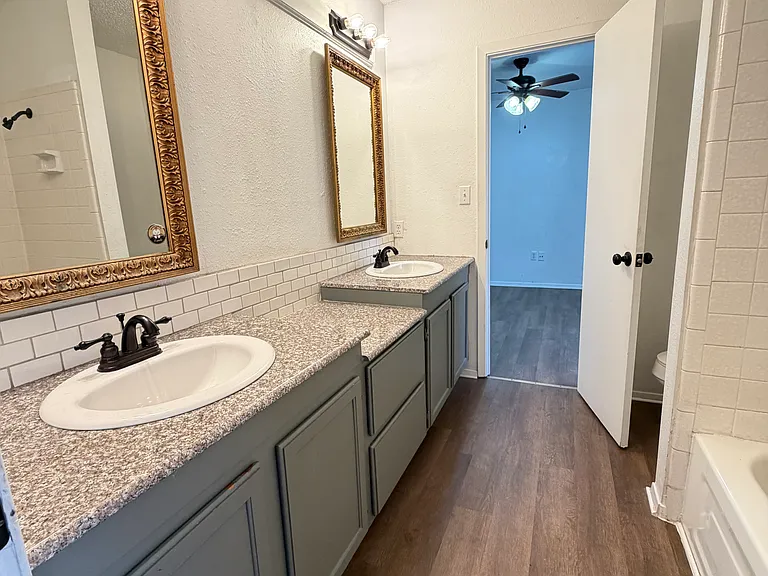 3427 S Garrett St #G — Photo 8