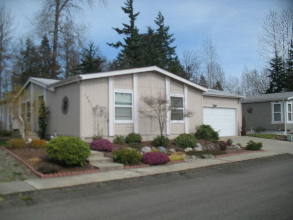 1st image of 12513 152nd Street Ct E