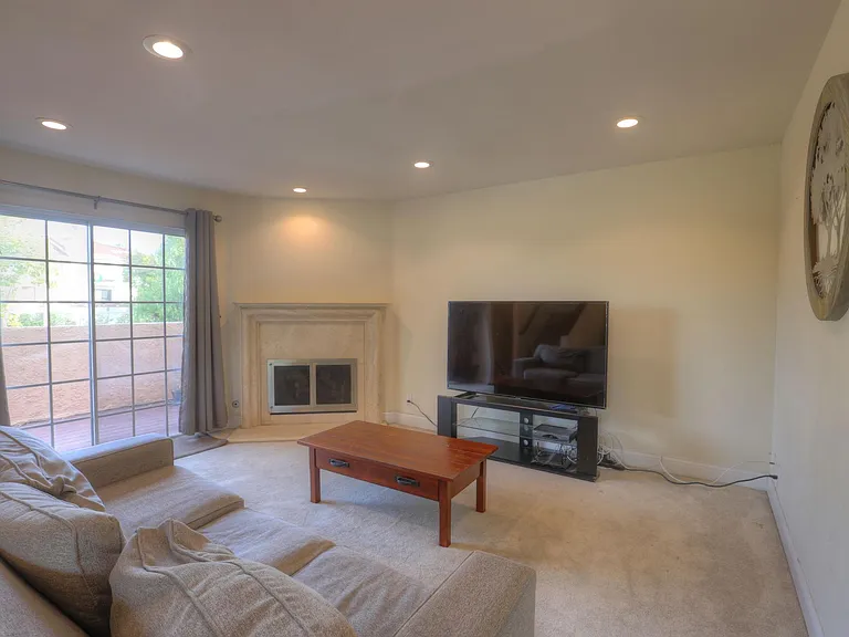 3101 Plaza Del Amo #63 — Photo 9