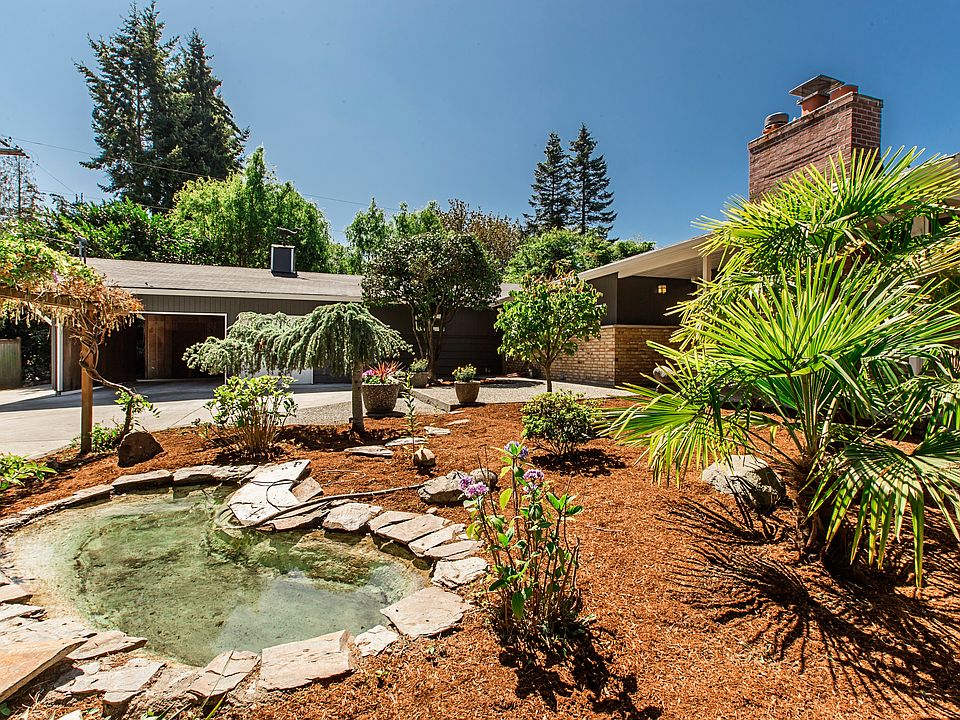 1st image of 25659 Marine View Dr S