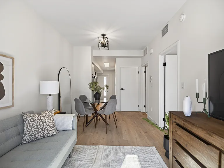 11 Merkel Manza Blvd — Photo 23