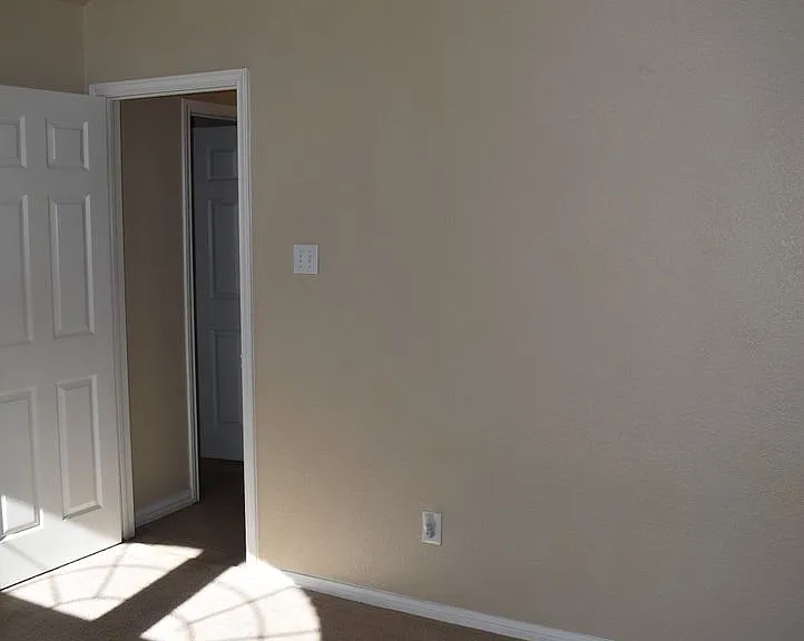 3905 Littlerock Dr — Photo 27