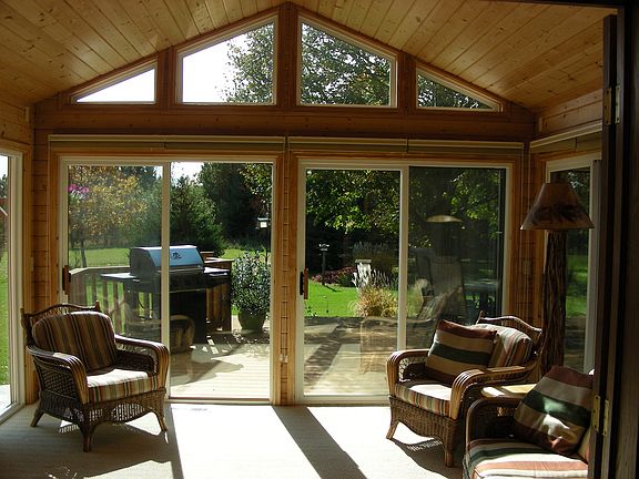 4 Season Porch View to Back