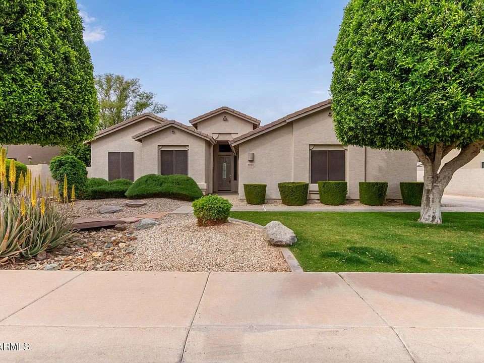 8046 W Via Montoya Dr