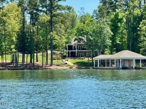 601 Estate Rd, Semora, NC 27343