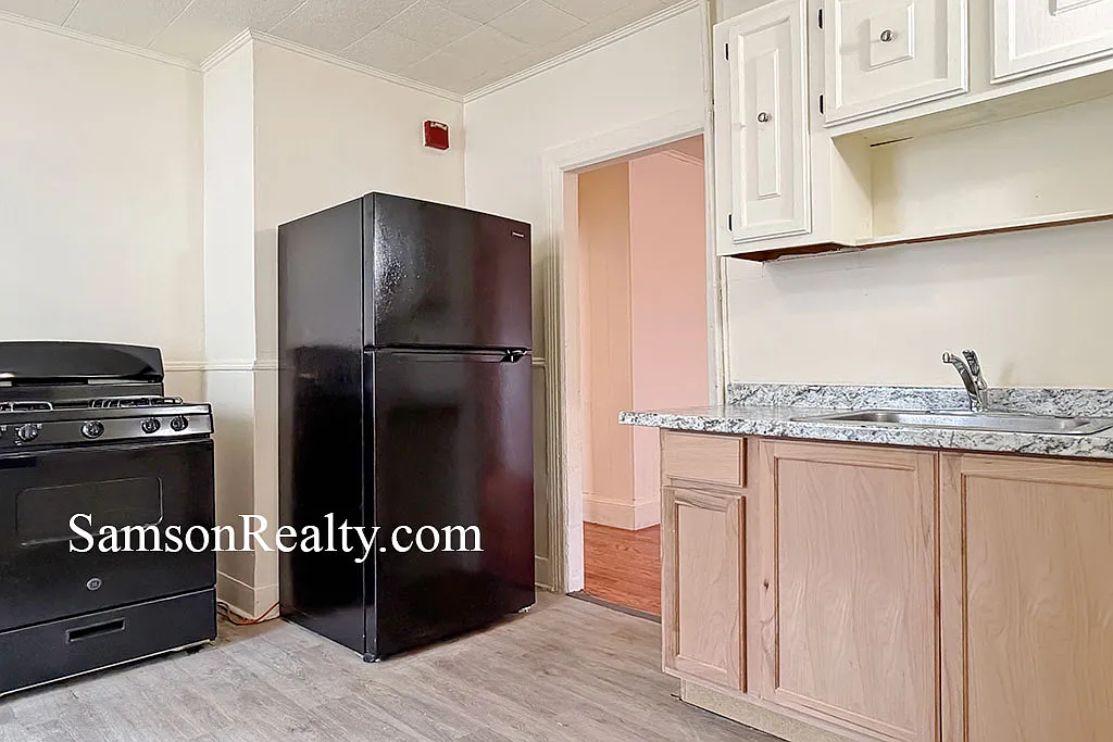 Building Photo - 224 Juniper St #1R