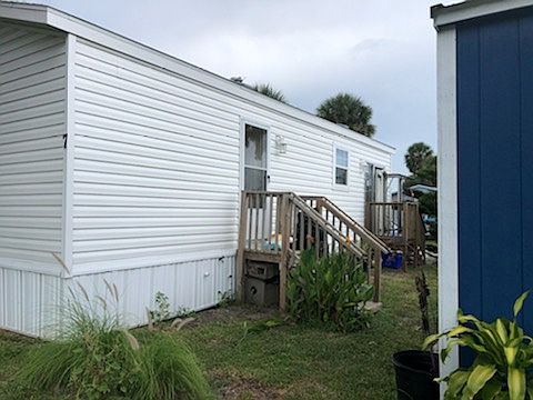 4th image of 520 S Daytona Ave #7
