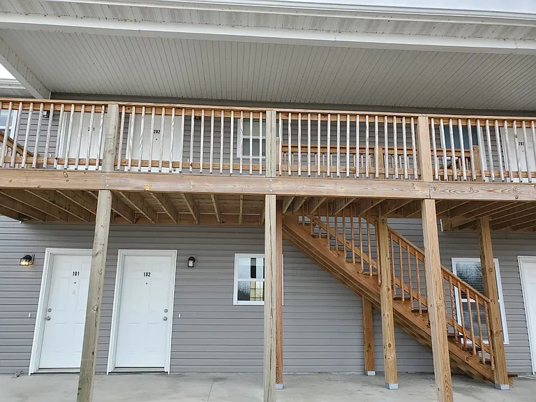 323 Cedar Cove Ln #203 — Photo 2
