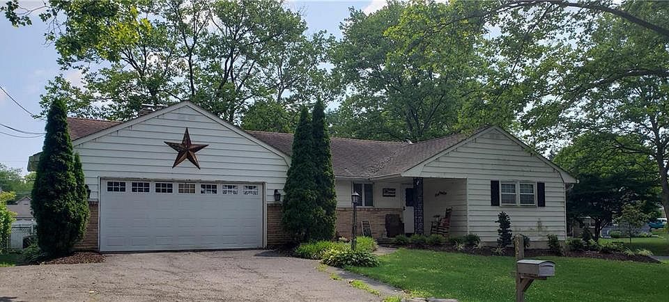 1st image of 32 Kendon Dr