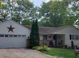 32 Kendon Dr, Easton, PA 18045