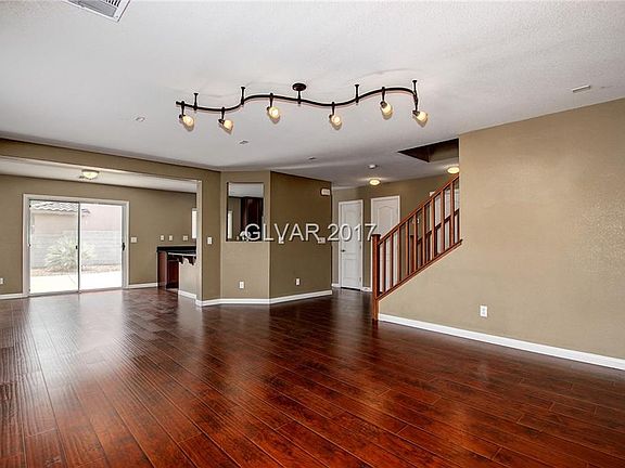 2nd image of 861 Pittston Ave