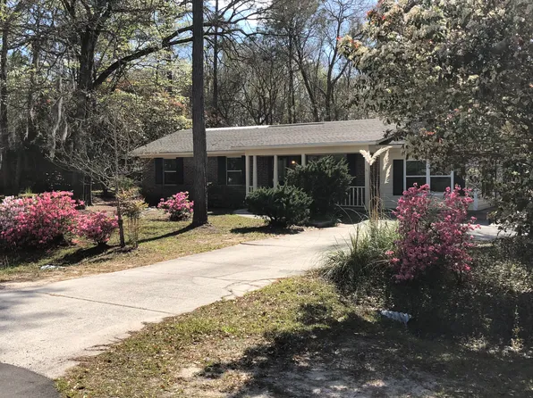 1008 Ash Street Ext, Springfield, GA 31329