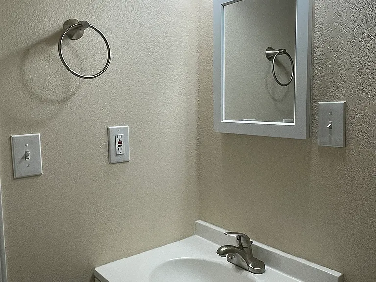 4151 S Hazel Ct — Photo 5