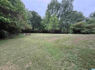 3409 Valley St, Guntersville, AL 35976
