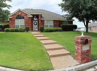 809 Oakmont Dr, Hewitt, TX 76643
