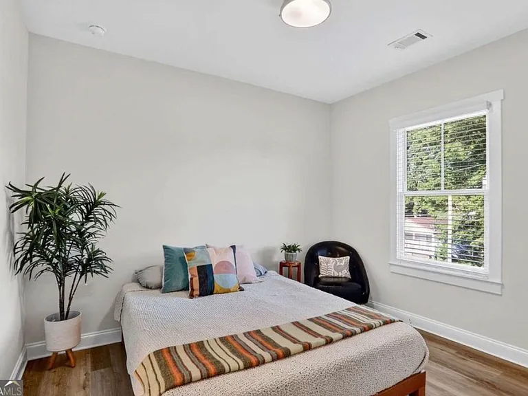 1170 Moton Ave SW — Photo 19