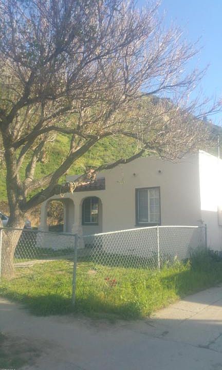 1st image of 282 E Warner St