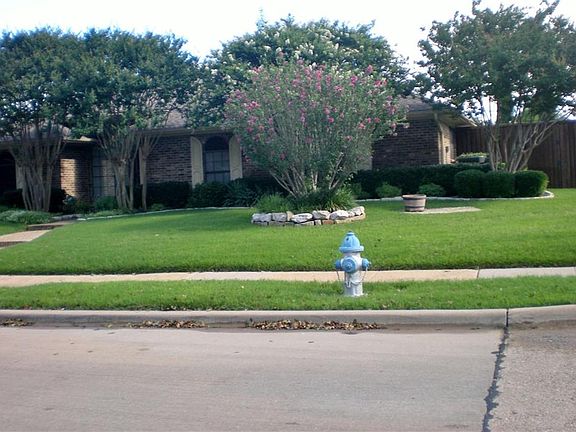 2nd image of 3701 Grifbrick Dr
