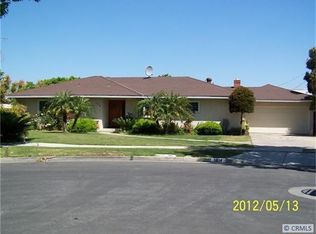 1614 N Towner St, Santa Ana, CA 92706