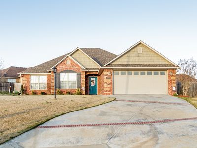1910 Sitka Ln, Barling, AR, 72923