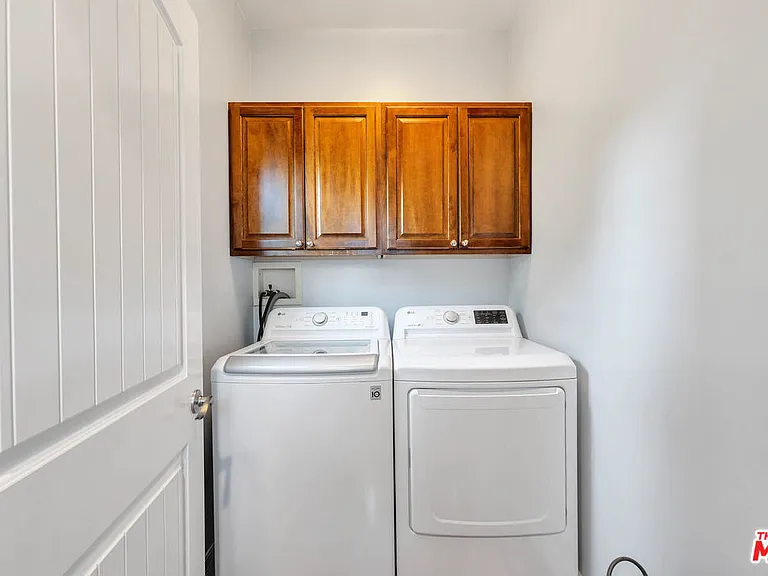 21832 Canon Dr — Photo 41