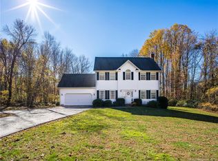 148 Woodbine Rd, Colchester, CT 06415