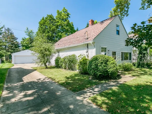 1276 Worton Blvd, Mayfield Heights, OH 44124