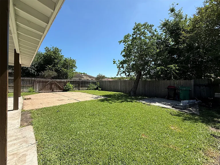 9503 Homeland Dr — Photo 36