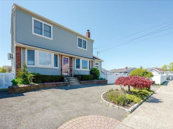 2674 Lee Pl