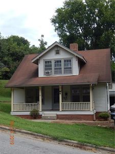 608 10th St, North Wilkesboro, NC, 28659