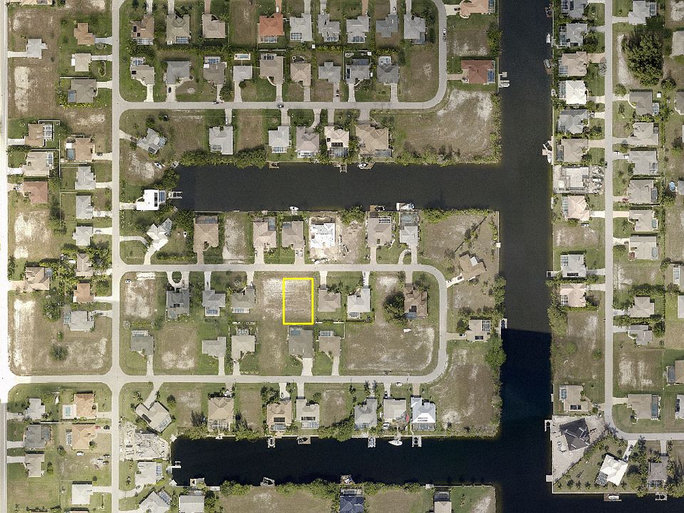 1st image of 2818 SW 34th Ter