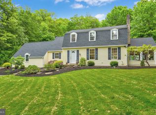 1263 Fawnwood Dr, Lancaster, PA 17601