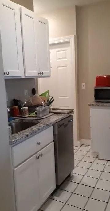 2nd image of 100 Saint Marys St #4