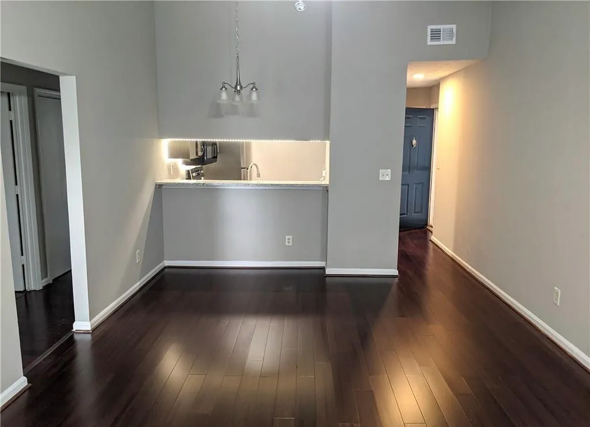 472 Teal Ct — Photo 1