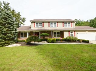 42 Daum Rd, Manalapan, NJ 07726