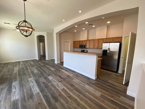 4th image of 42424 N Gavilan Peak Pkwy Unit 48206