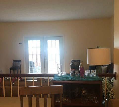 5th image of 49 Oak Crest Ct