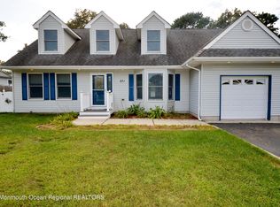 271 Sextant Rd, Manahawkin, NJ 08050