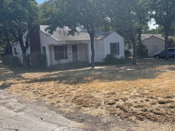 1800 12th St, Brownwood, TX 76801